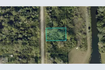 641 Naples Ave S, Lehigh Acres, FL 33974 - Photo 1
