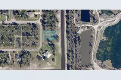 1269 Naples Ave S, Fort Myers, FL 33913 - Photo 1