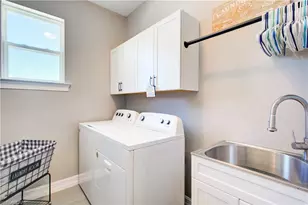 1814 SW 16th Terrace, Cape Coral, FL 33991 - Photo 33