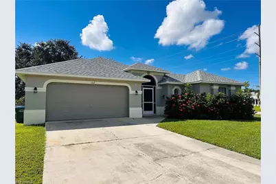 102 SE 39th Ter, Cape Coral, FL 33904 - Photo 7