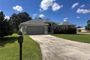 102 SE 39th Terrace, Cape Coral, FL 33904 - Photo 3