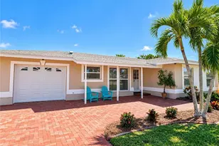 5301 Bayview Ct, Cape Coral, FL 33904 - Photo 7
