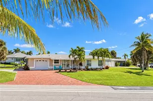 5301 Bayview Ct, Cape Coral, FL 33904 - Photo 31