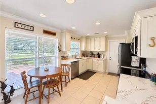 5301 Bayview Ct, Cape Coral, FL 33904 - Photo 11