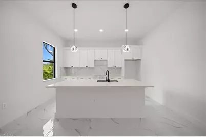 622 Beach Ave S, Lehigh Acres, FL 33974 - Photo 7