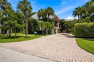 995 9th Ave S, Naples, FL 34102 - Photo 45