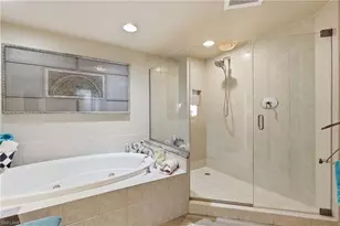 1060 Borghese Ln, Naples, FL 34114 - Photo 23