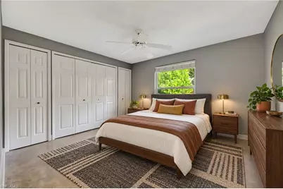 2367 Outrigger Ln, Naples, FL 34104 - Photo 11