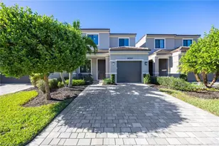 26353 Bonita Fairways Blvd, Bonita Springs, FL 34135 - Photo 5