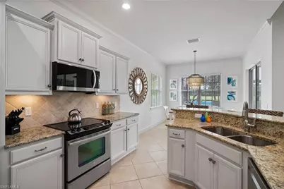 12155 Corcoran Pl, Fort Myers, FL 33913 - Photo 7