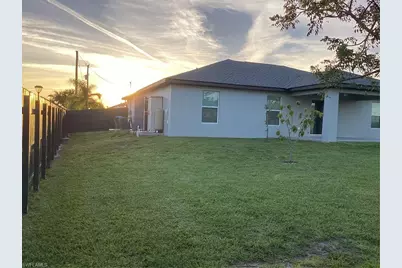 309 NW 22nd Pl, Cape Coral, FL 33993 - Photo 5