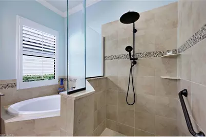 3130 Aviamar Cir, Naples, FL 34114 - Photo 15