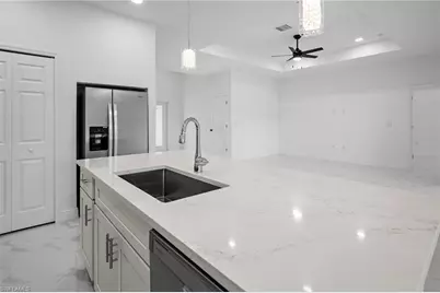 810 Jackson Ave, Lehigh Acres, FL 33972 - Photo 11
