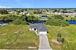 2810 NW 4th Pl, Cape Coral, FL 33993 - Photo 29