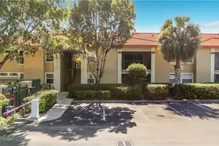 8880 Colonnades Ct W, Bonita Springs, FL 34135 - Photo 3