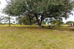 16451 Wildcat Dr, Fort Myers, FL 33913 - Photo 31