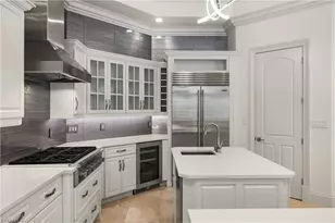 1675 Murex Ln, Naples, FL 34102 - Photo 11