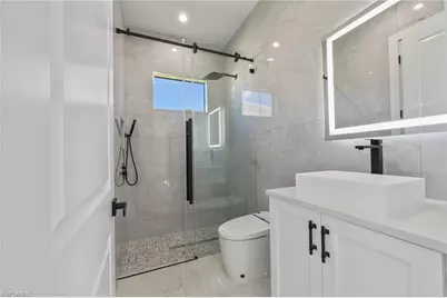 817 NW 38th Ave, Cape Coral, FL 33993 - Photo 39