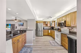 921 Panama Ct, Marco Island, FL 34145 - Photo 3