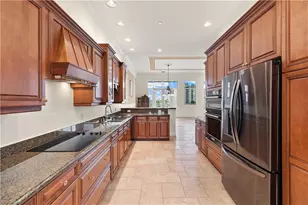 109 Barefoot Cir, Bonita Springs, FL 34134 - Photo 17