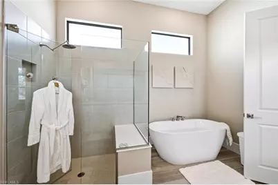 16133 Verilyn Cir, Naples, FL 34110 - Photo 25