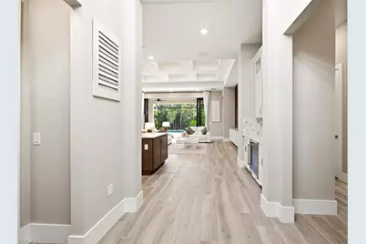 16133 Verilyn Cir, Naples, FL 34110 - Photo 3
