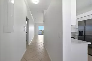 10370 Washingtonia Palm Way, Fort Myers, FL 33966 - Photo 3