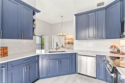 637 Beachwalk Cir #E202, Naples, FL 34108 - Photo 11