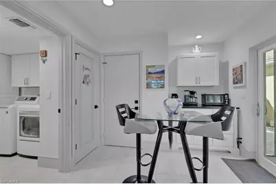 1148 Jardin Dr, Naples, FL 34104 - Photo 7