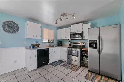 17133 Antigua Rd, Fort Myers, FL 33967 - Photo 9