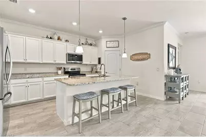 11837 Arbor Trace Dr, Fort Myers, FL 33913 - Photo 9