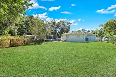 9981 Kentucky St, Bonita Springs, FL 34135 - Photo 19