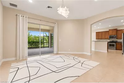 291 Saddlebrook Ln, Naples, FL 34110 - Photo 19