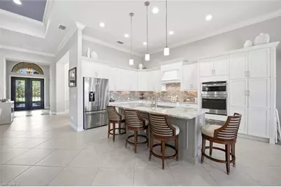 12324 Wisteria Dr, Naples, FL 34120 - Photo 5