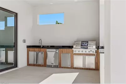 2736 SW 42nd Ln, Cape Coral, FL 33914 - Photo 9