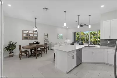 268 Indies Dr E #202, Naples, FL 34114 - Photo 5