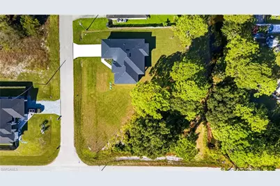 763 Clancy St E, Lehigh Acres, FL 33974 - Photo 41