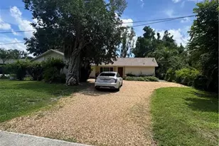 4603 Caloosa Vista Dr, Fort Myers, FL 33901 - Photo 1