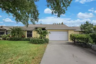 13095 Regent Cir, Fort Myers, FL 33966 - Photo 1