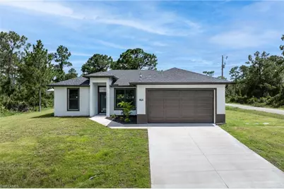 907 W 9th St, Lehigh Acres, FL 33972 - Photo 1