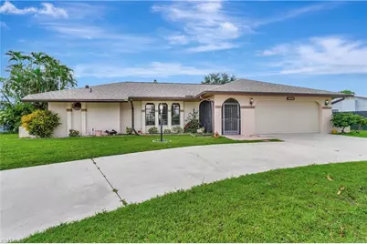 1102 SE 28th Ter, Cape Coral, FL 33904 - Photo 1
