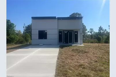 602 E 13th St, Lehigh Acres, FL 33972 - Photo 1