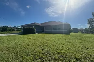 914 Unice Ave N, Lehigh Acres, FL 33971 - Photo 1