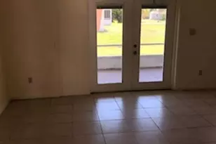 217 10th St, Moore Haven, FL 33471 - Photo 1