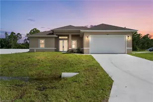 907 W 10th St, Lehigh Acres, FL 33972 - Photo 1