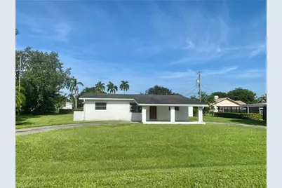 235 Maine Ave, Fort Myers, FL 33905 - Photo 1