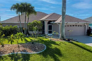 909 SW 6th Ct, Cape Coral, FL 33991 - Photo 1