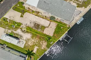 8 Galleon Way, Fort Myers Beach, FL 33931 - Photo 1