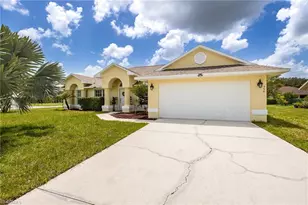 558 Charwood Ave S, Lehigh Acres, FL 33974 - Photo 1