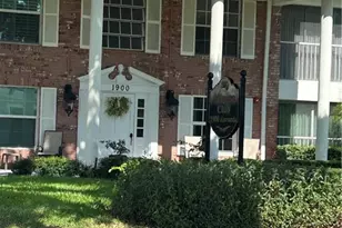 1900 Alamanda Dr, Naples, FL 34102 - Photo 1